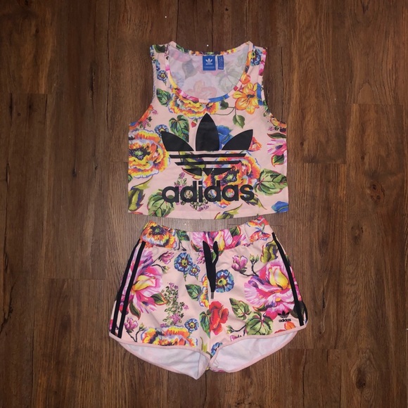 Adidas Floralita Tank and Shorts XS Bundle Set - Picture 12 of 13